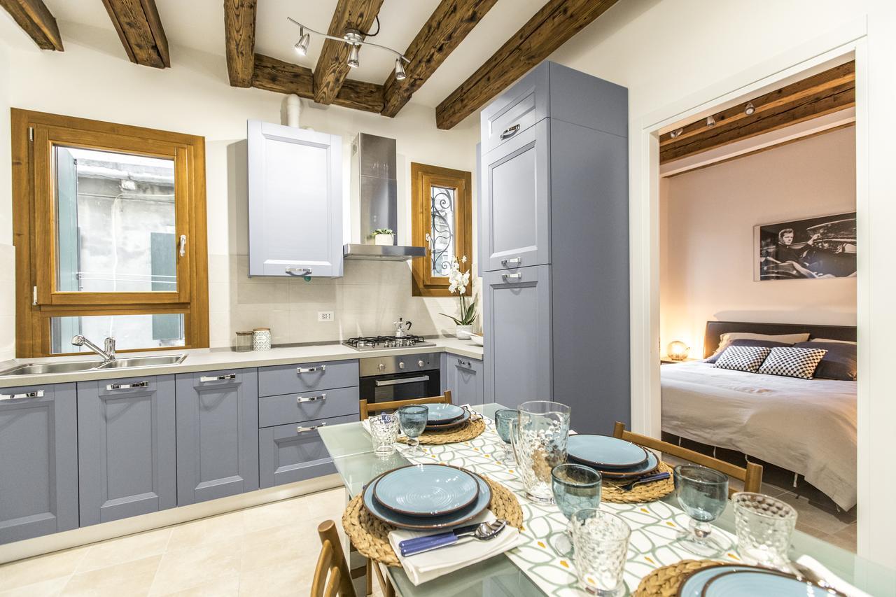 Ca Rezzonico Apartment R&R Wenecja Zewnętrze zdjęcie