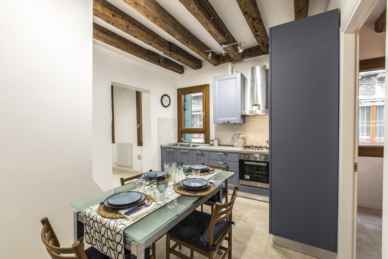 Ca Rezzonico Apartment R&R Wenecja Zewnętrze zdjęcie